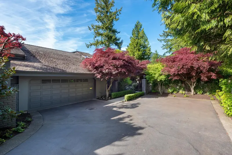 5260 TIMBERFEILD LANE - photo 2 of 25