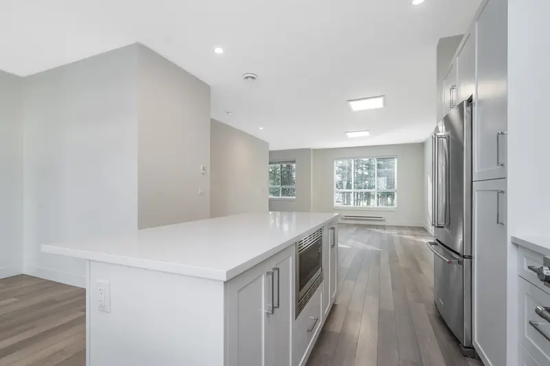 33 16760 25 AVENUE - photo 3 of 25