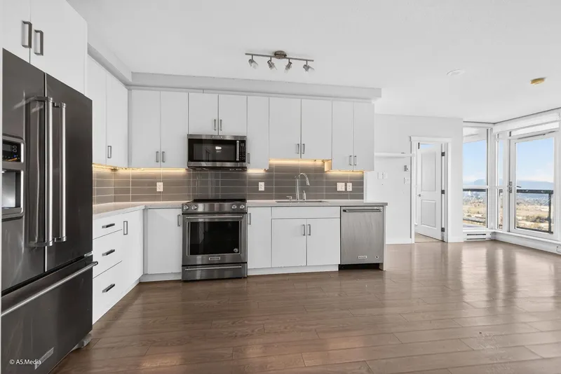 3506 11967 80 AVENUE - photo 4 of 25