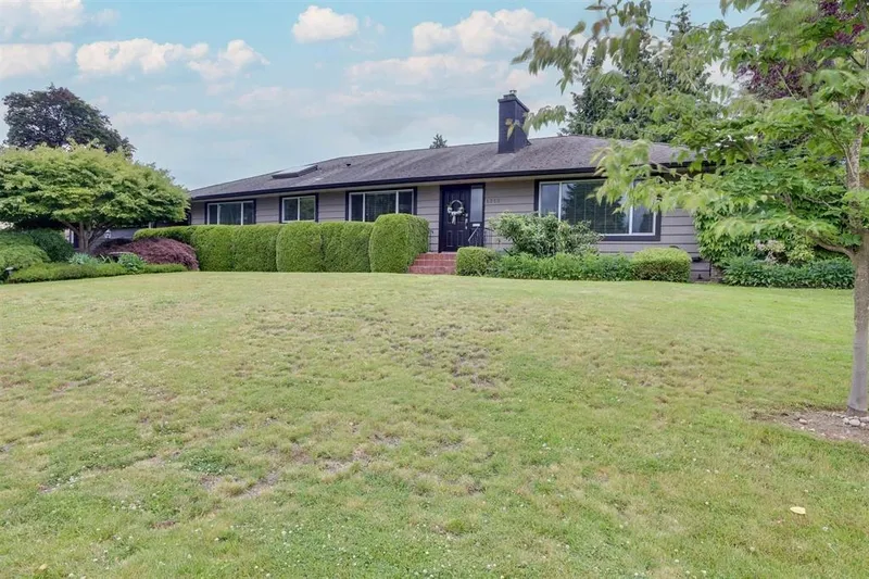 1310 HARBOUR DRIVE - photo 1 of 25