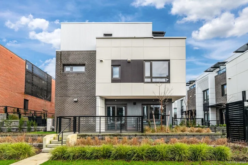 6322 OAK STREET - photo 1 of 17