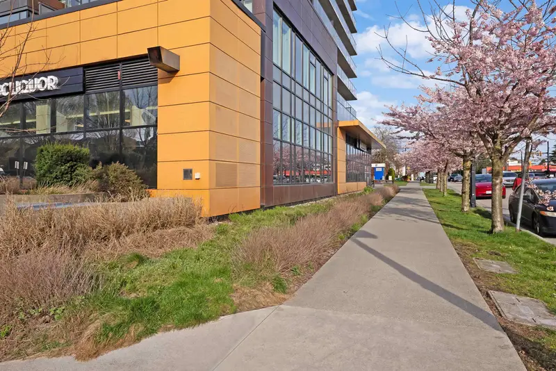 1703 8588 CORNISH STREET - photo 4 of 25