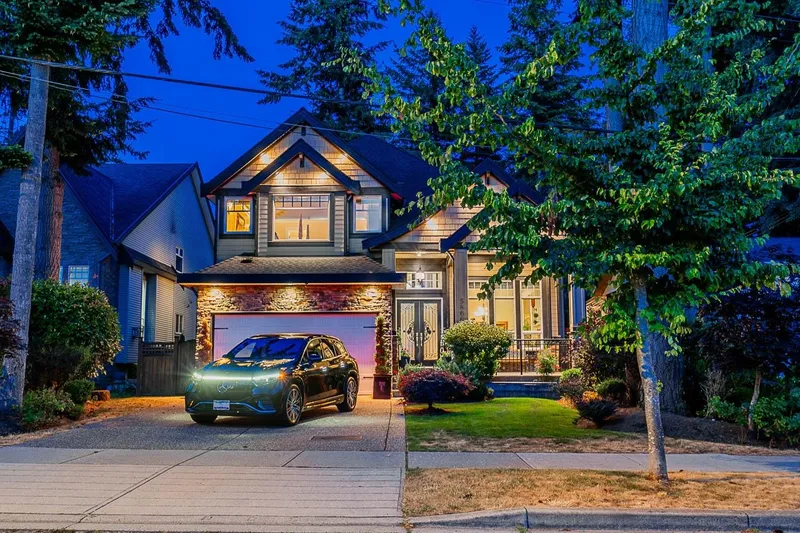 5866 126 STREET - photo 1 of 25