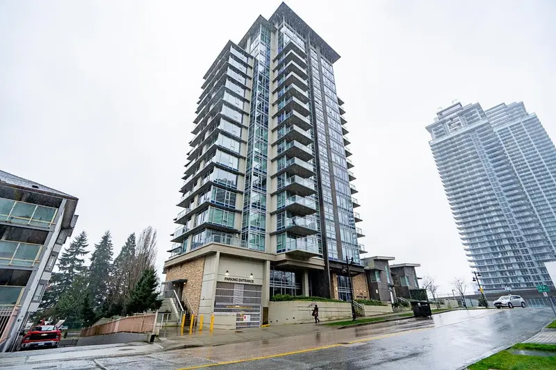 1801 518 WHITING WAY - photo 3 of 25