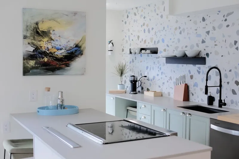 1701 1723 ALBERNI STREET - photo 1 of 14