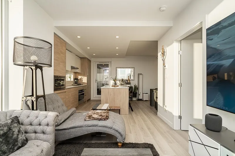 3003 13615 FRASER HIGHWAY - photo 3 of 25