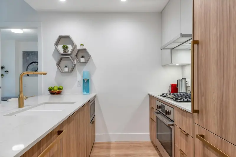 109 2325 EMERY COURT - photo 3 of 25