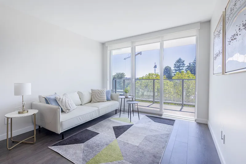 603 8238 LORD STREET - photo 2 of 16