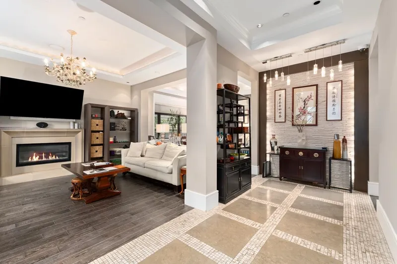 3138 W 42ND AVENUE - photo 2 of 25