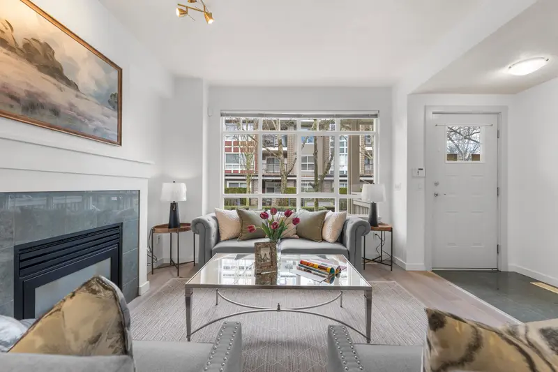 7148 MONT ROYAL SQUARE - photo 4 of 25