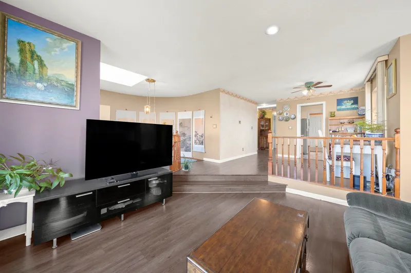 3206 E 25TH AVENUE - photo 2 of 25