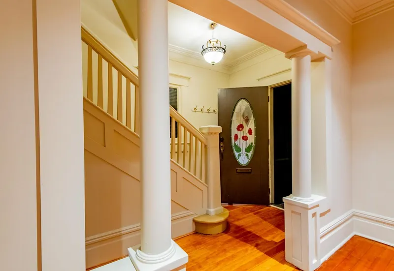 2243 W 5TH AVENUE - photo 4 of 25