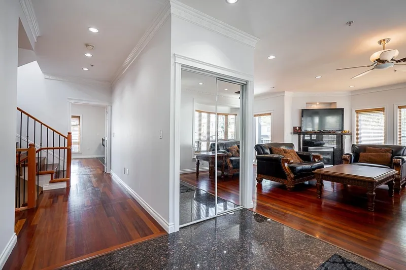 1306 E 60 AVENUE - photo 4 of 25