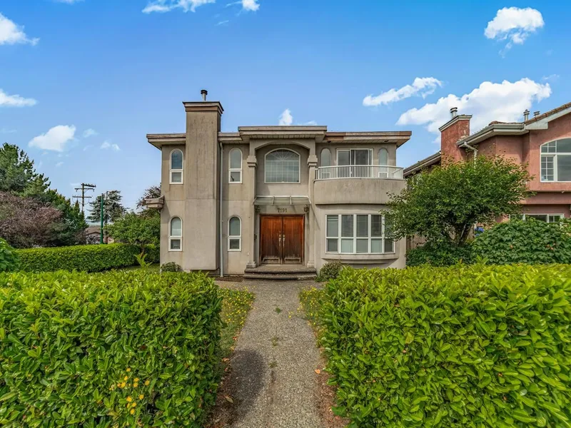 7191 FRASER STREET - photo 1 of 21