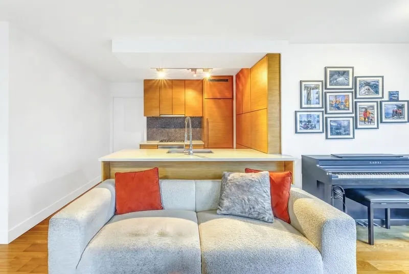 1901 565 SMITHE STREET - photo 4 of 15