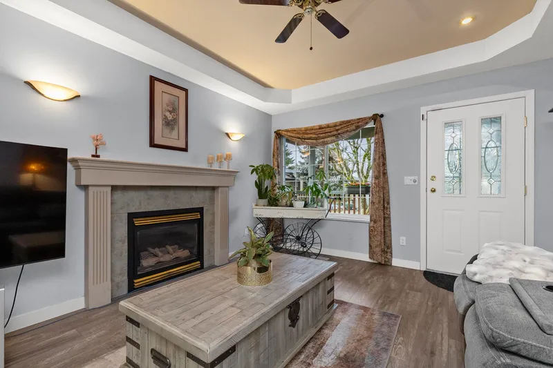 7800 DEERFIELD STREET - photo 2 of 25