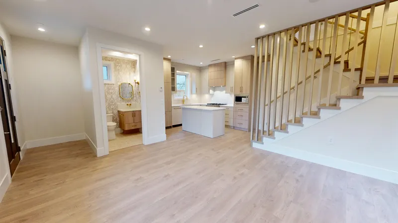 1 2528 TURNER STREET - photo 2 of 19