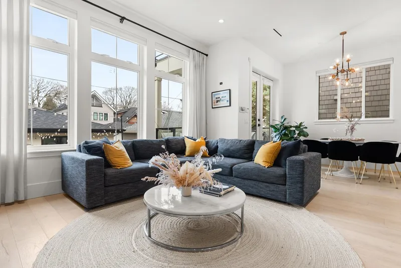 3123 W 16TH AVENUE - photo 4 of 25