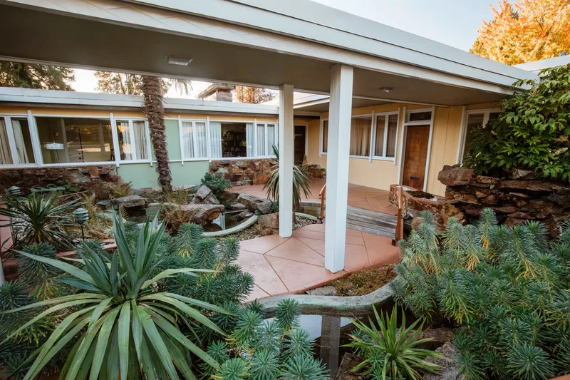 6171 COLLINGWOOD STREET - photo 3 of 15