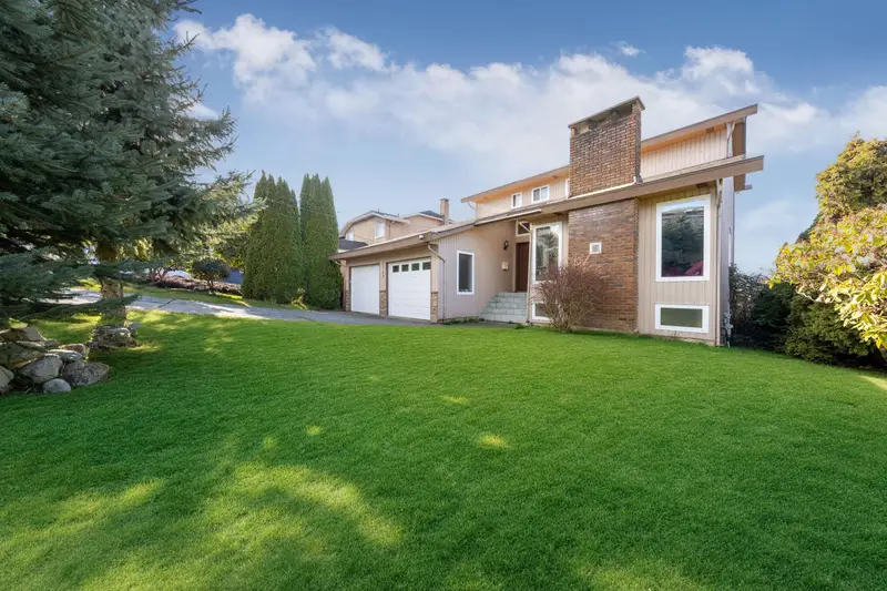 7763 HAZELMERE STREET - photo 2 of 25