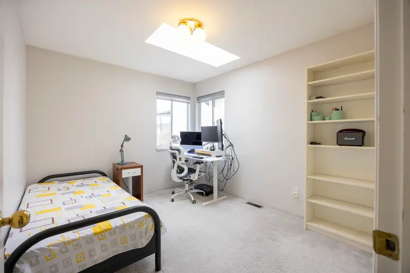 11649 202B STREET - photo 4 of 25