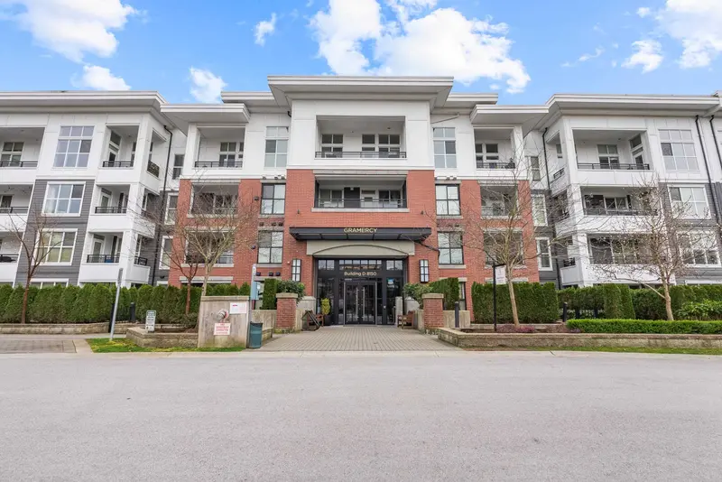 D221 8150 207 STREET - photo 1 of 25