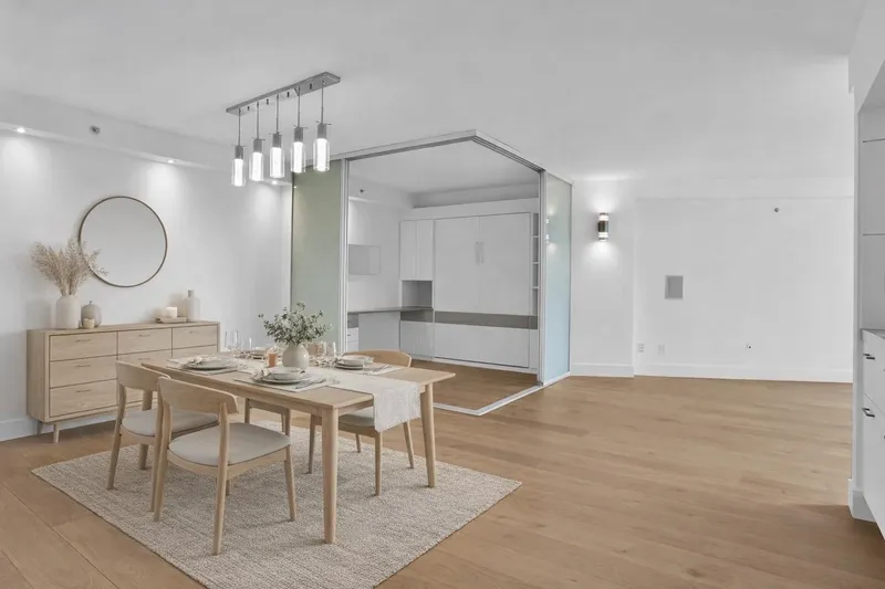 802 1318 HOMER STREET - photo 2 of 25