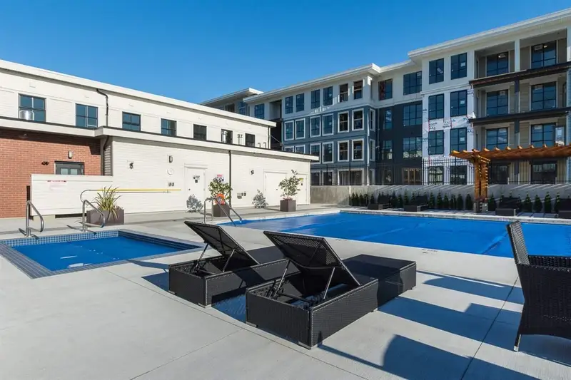 311 3323 151 STREET - photo 3 of 6