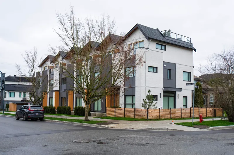 4170 COLUMBIA STREET - photo 3 of 25