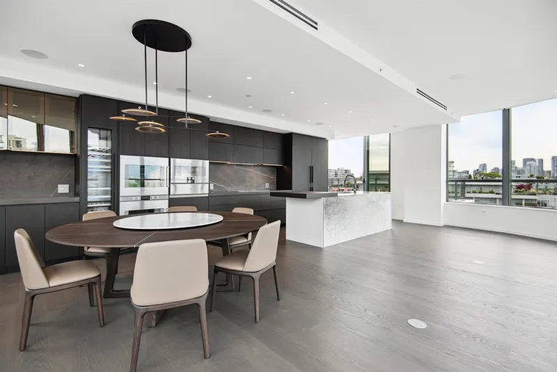 1202 1678 PULLMAN PORTER STREET - photo 3 of 22