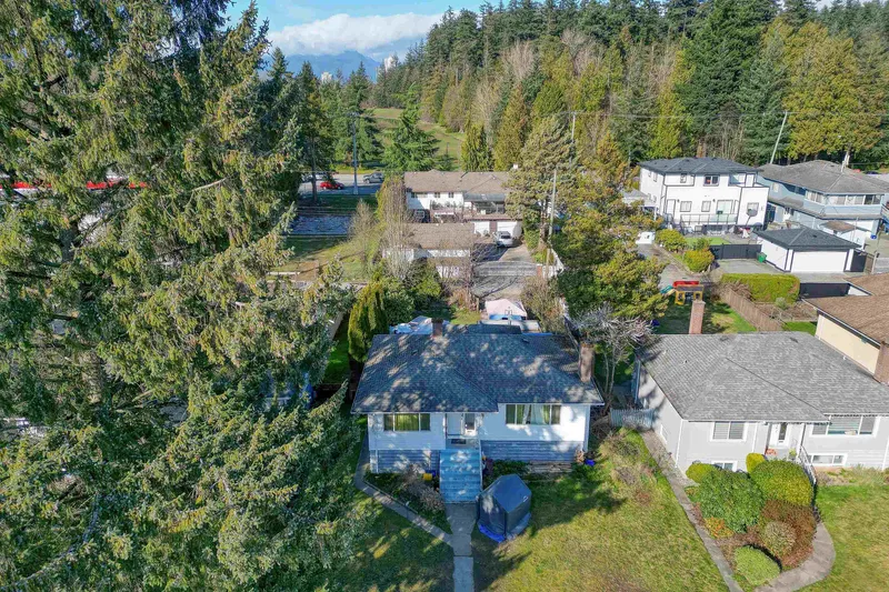 3737 DUBOIS STREET - photo 4 of 20