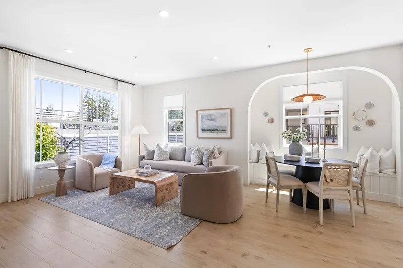 26 6920 204 STREET - photo 4 of 11