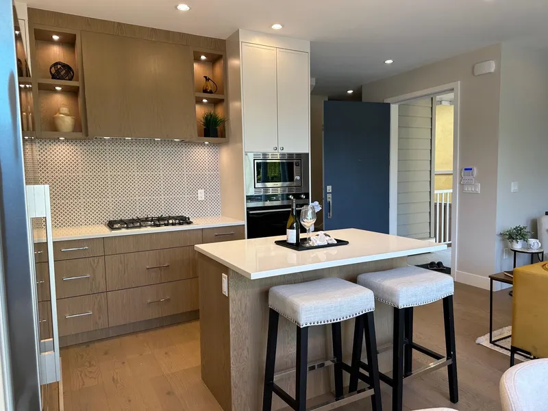 344 E 17TH STREET - photo 4 of 25