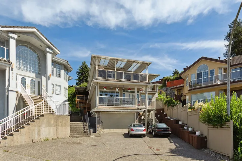 12182 101B AVENUE - photo 1 of 25