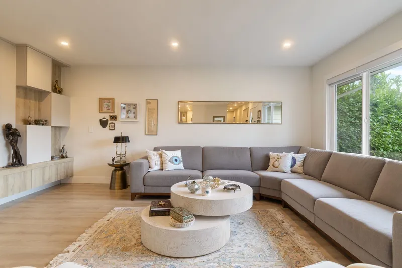 3950 TRENTON PLACE - photo 4 of 25