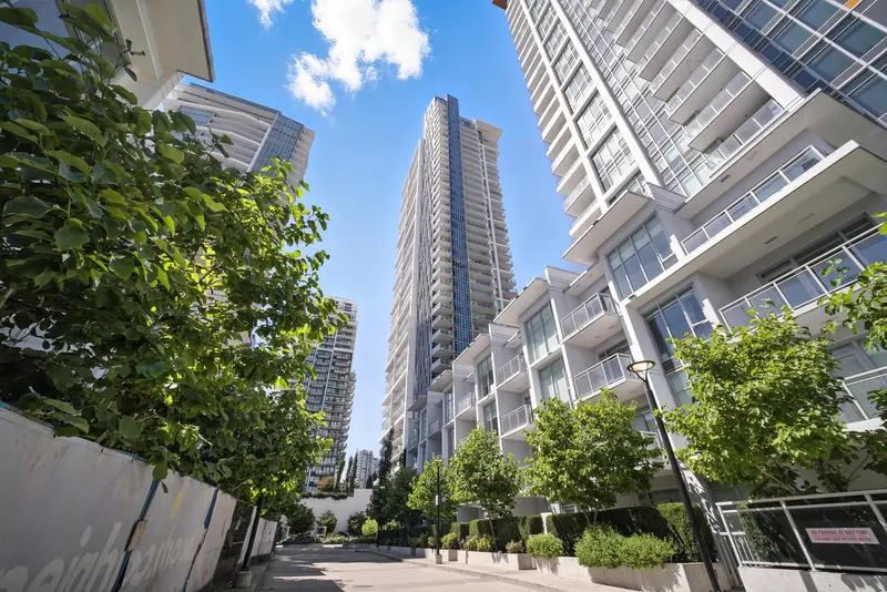 3302 2311 BETA AVENUE - photo 1 of 25