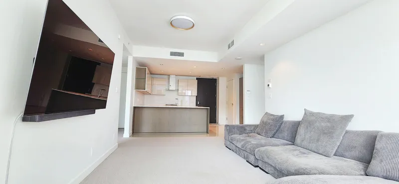 611 6633 PEARSON WAY - photo 4 of 17