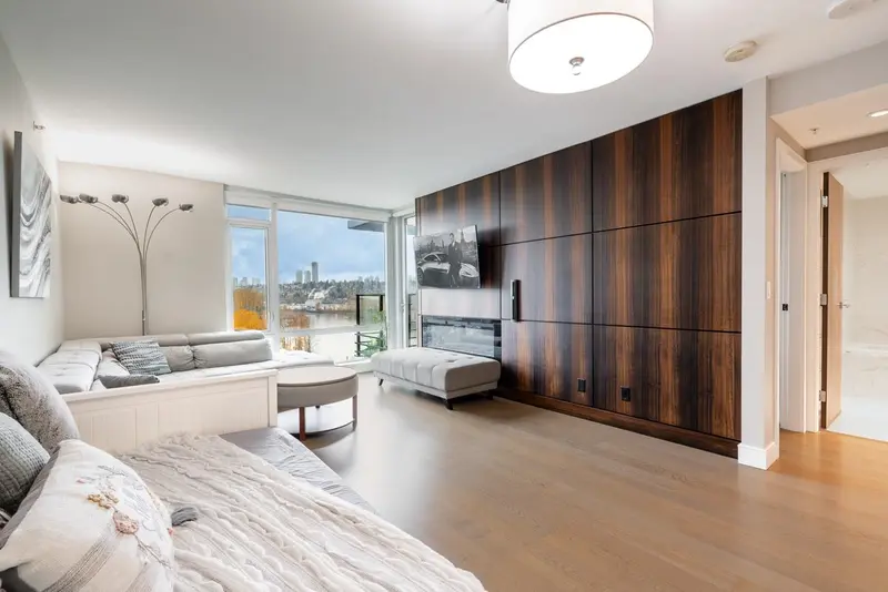 1302 210 SALTER STREET - photo 2 of 25