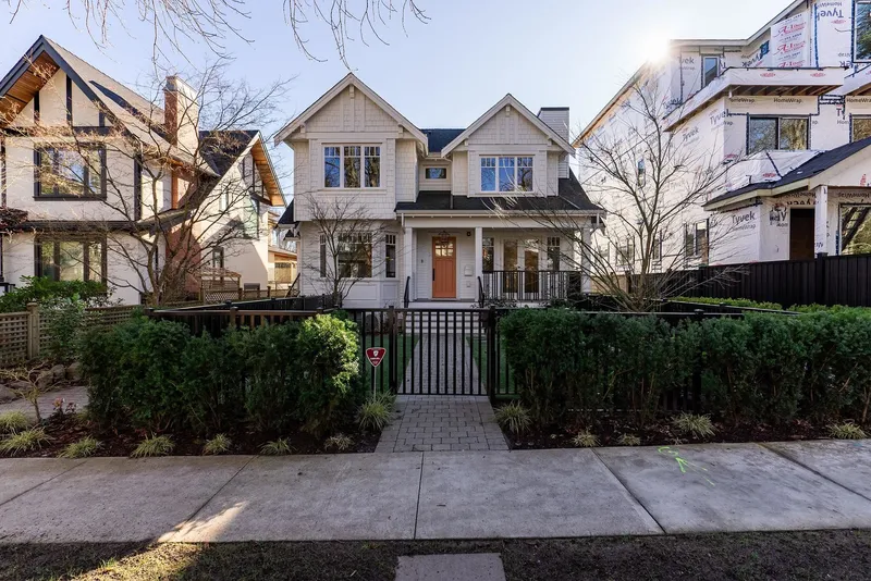 3530 W 43RD AVENUE - photo 2 of 25