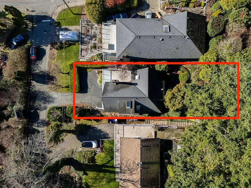 14815 HARDIE AVENUE - photo 2 of 25