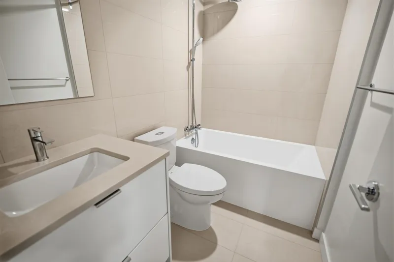 2901 13675 107A AVENUE - photo 4 of 11