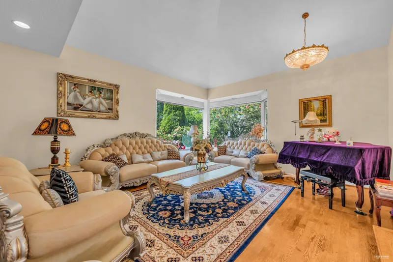 1338 W 54TH AVENUE - photo 3 of 25