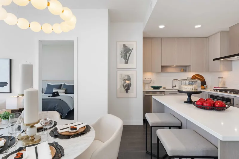 3308 518 CLARKE ROAD - photo 1 of 25