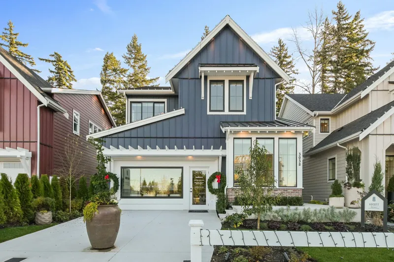 3050 BRIGETTE STREET - photo 1 of 25