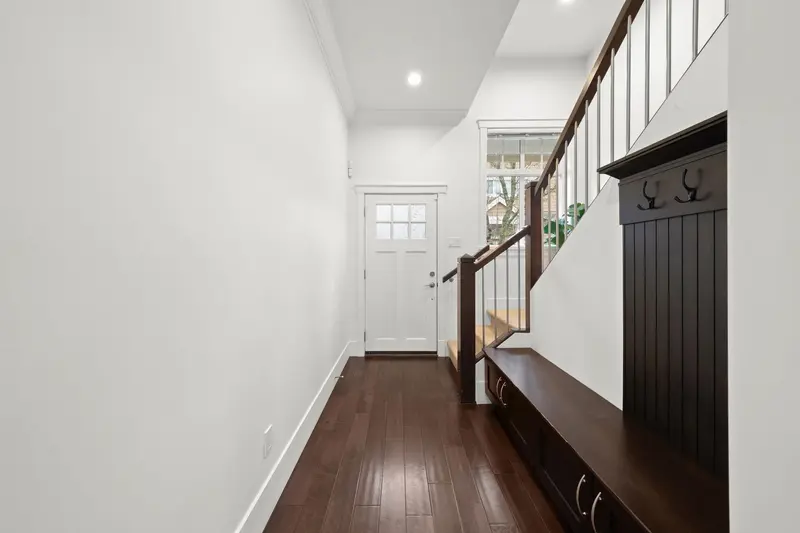 23 2453 163 STREET - photo 3 of 25