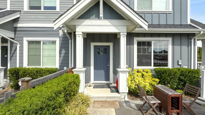 4 7780 BRIDGE STREET - photo 3 of 25