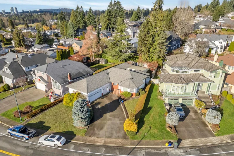 2235 LECLAIR DRIVE - photo 3 of 25