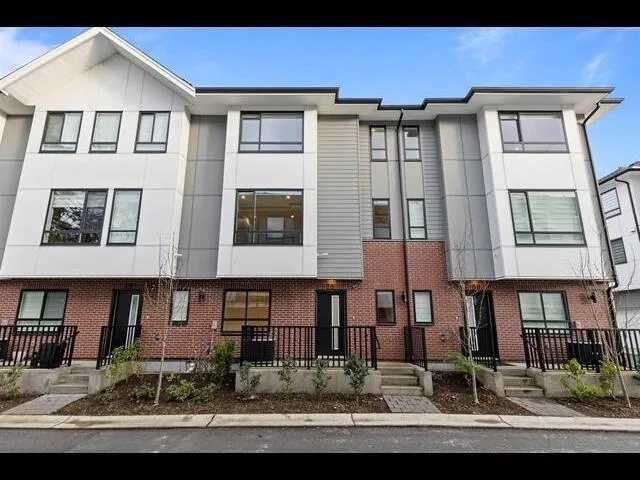 30 12635 63 AVENUE - photo 1 of 3