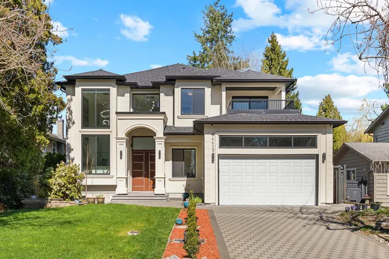 14419 17A AVENUE - photo 1 of 25