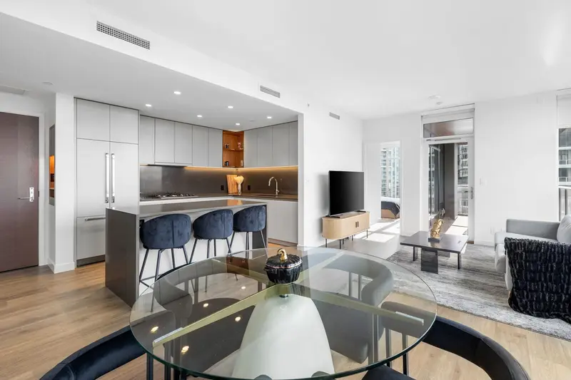 1707 720 FARROW STREET - photo 3 of 25